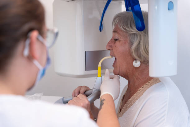 Best Emergency Gum Treatment in Dearborn, MI